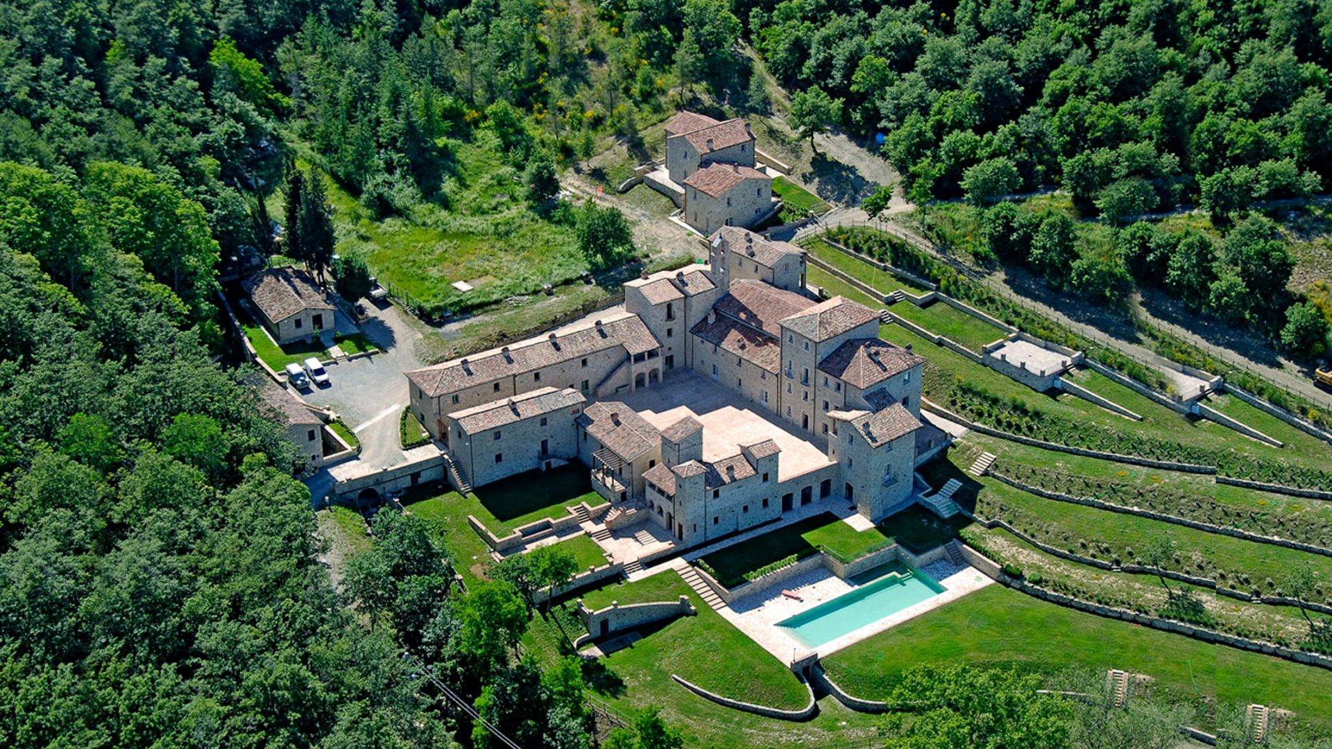 Borgo Santo Pietro wedding venue in Chiusdino, near Siena, Tuscany